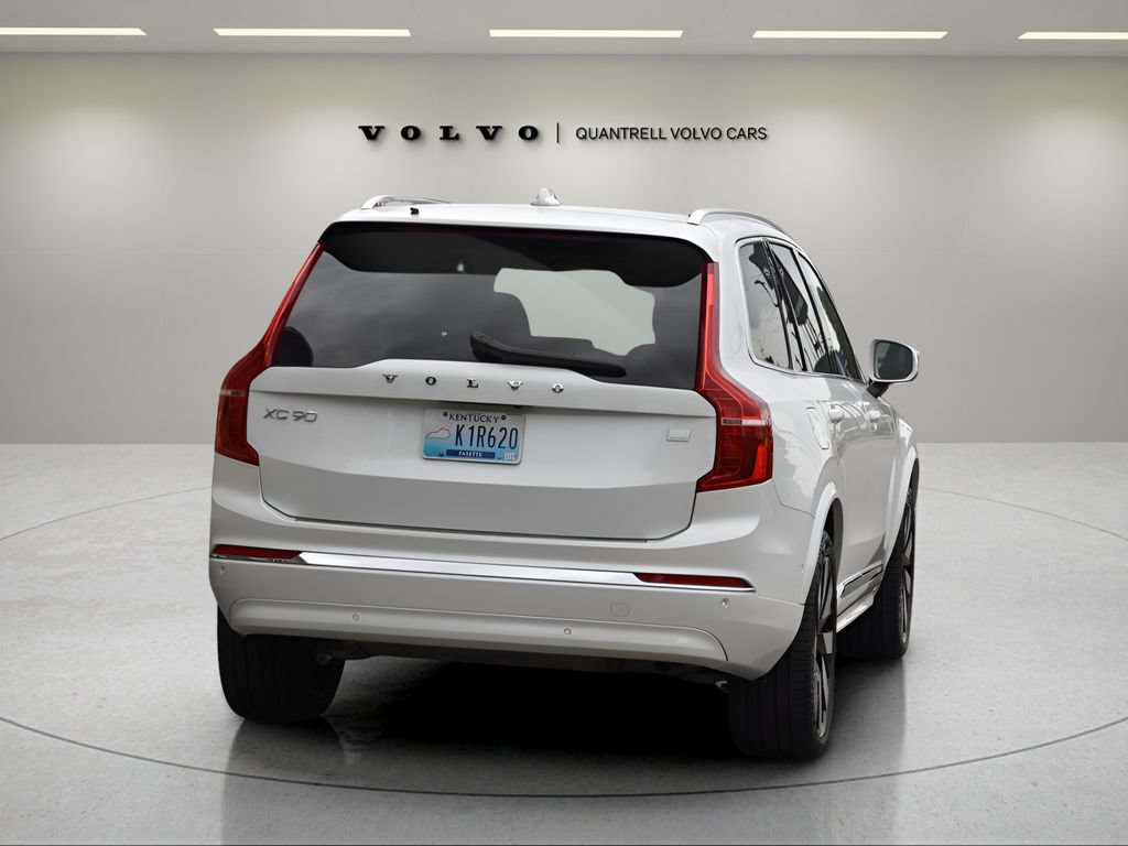 Used 2024 Volvo XC90 T8 Plus w/ Protection Package Premier AWD/4WD image 8