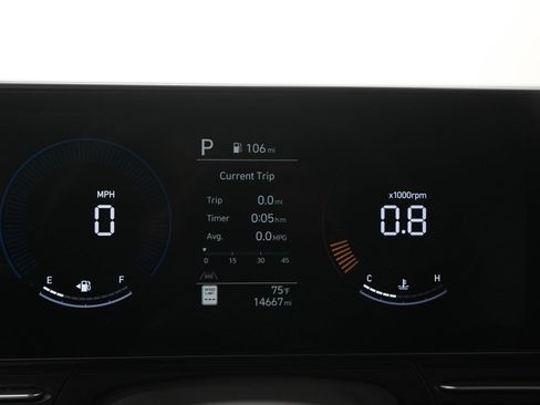 Certified 2024 Hyundai Kona SEL AWD/4WD image 18