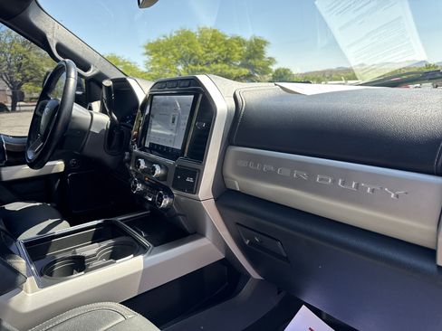 Used 2022 Ford F250 Lariat w/ Tremor Off-Road Package AWD/4WD image 20