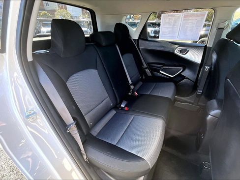 Used 2023 Kia Soul S image 24