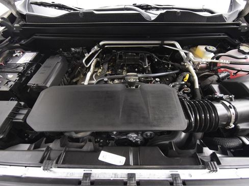 Used 2026 Chevrolet Colorado Trail Boss AWD/4WD image 28