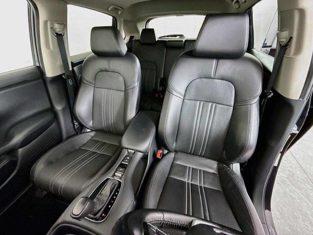 Used 2026 Honda HR-V EX-L image 11
