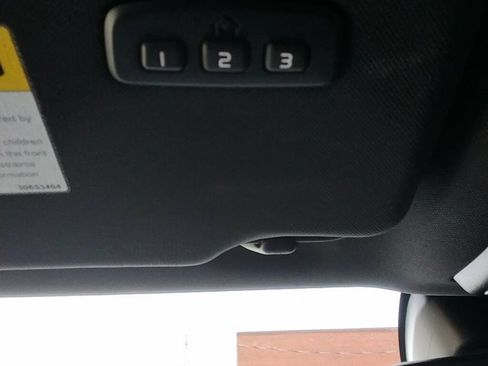 Used 2015 Volvo V60 T5 Platinum image 24