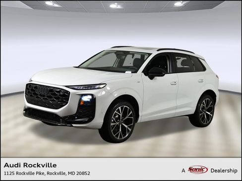 New 2026 Audi Q3 quattro 2.0T image 1