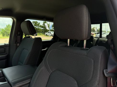 Used 2026 RAM 1500 Warlock AWD/4WD image 17