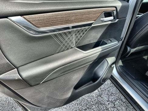 New 2026 GMC Acadia Denali w/ Super Cruise Package image 15