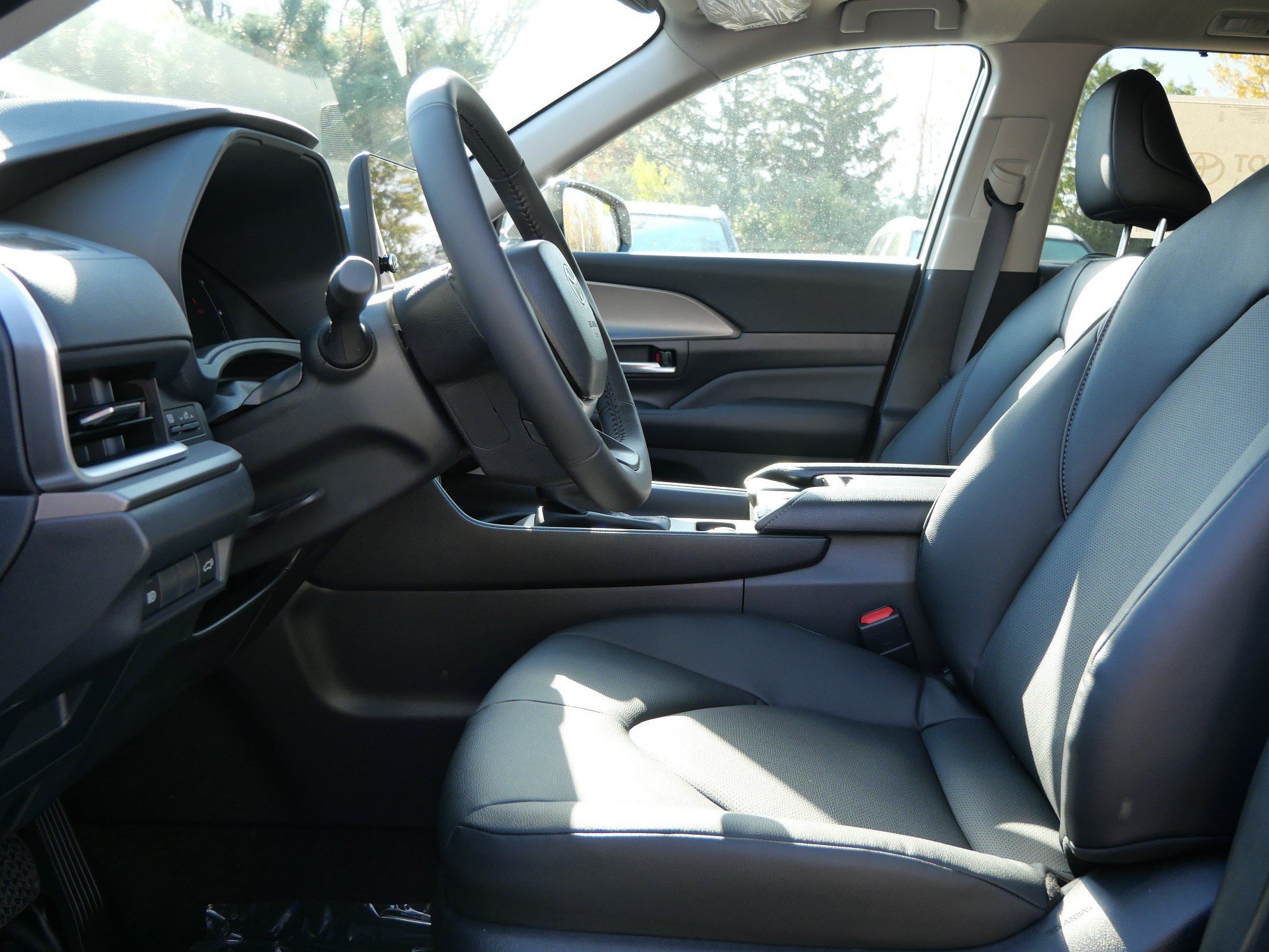 New 2026 Toyota Grand Highlander XLE FWD image 5