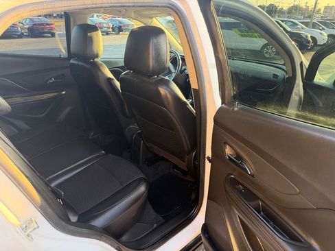 Used 2019 Buick Encore Preferred FWD image 8