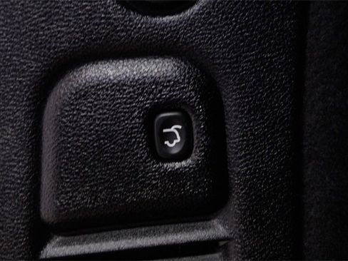 Used 2024 Dodge Durango GT image 24