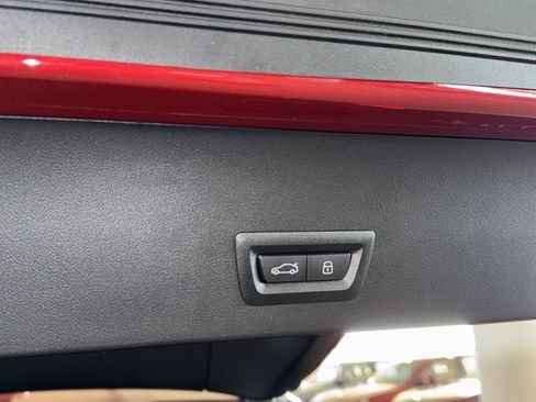 Certified 2025 BMW X3 xDrive30i image 14