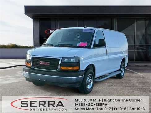 Used 2023 GMC Savana 2500 image 1