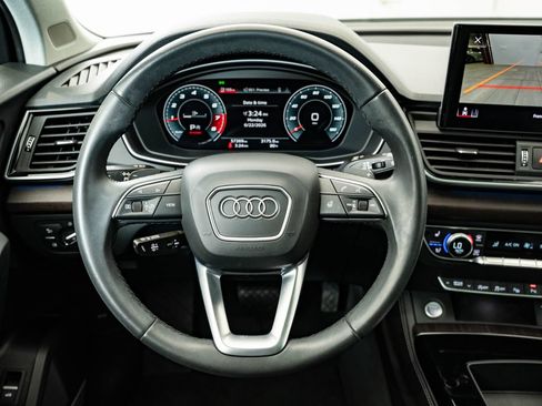 Used 2021 Audi Q5 Prestige w/ Prestige Package AWD/4WD image 41