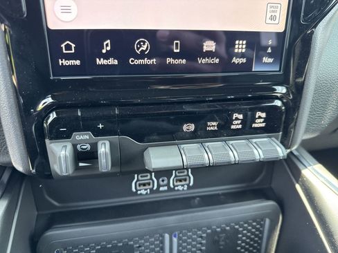 New 2025 RAM 2500 Laramie image 26