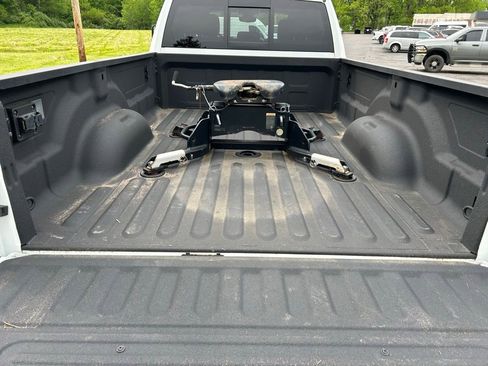 Used 2024 RAM 3500 Tradesman w/ Towing Technology Group AWD/4WD image 7