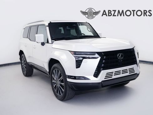 Used 2026 Lexus GX 550 w/ Accessory Package (2T) AWD/4WD image 1