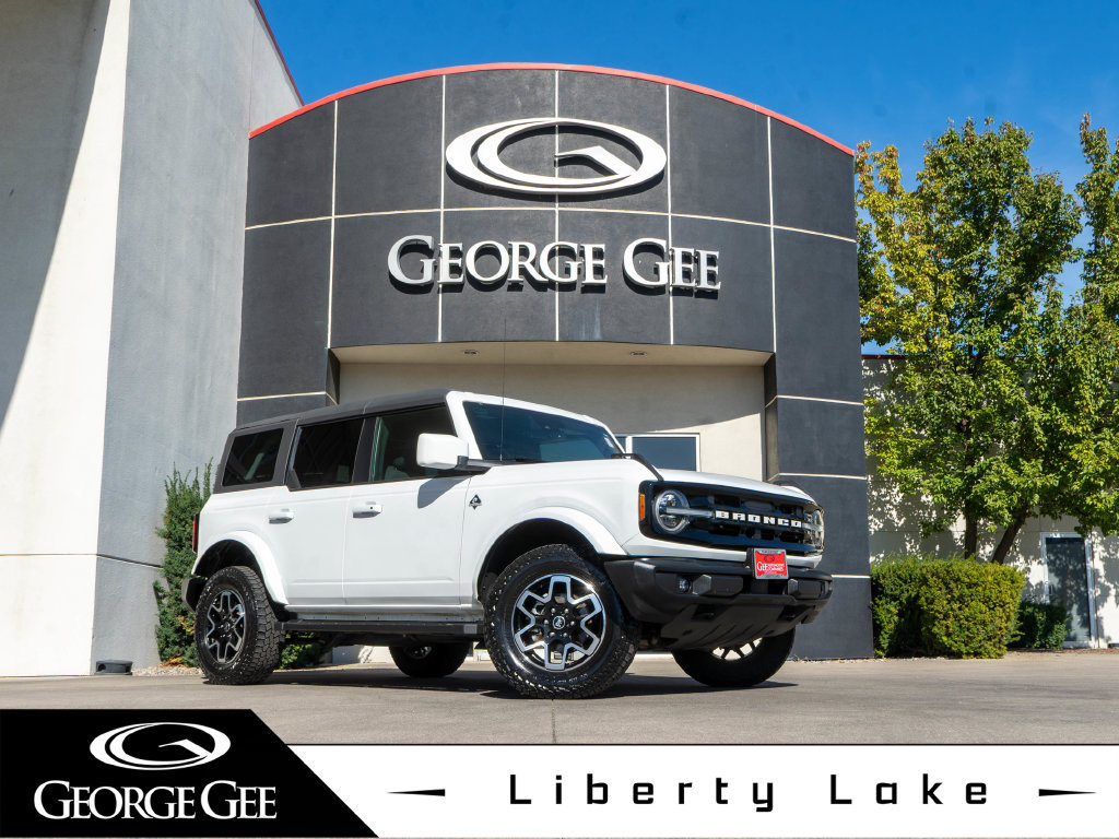 Used 2021 Ford Bronco Outer Banks AWD/4WD image 1
