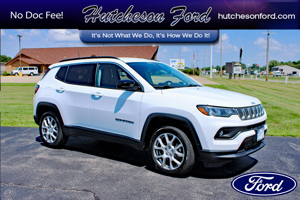 Used 2022 Jeep Compass Latitude AWD/4WD image 1