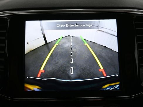 Used 2020 Jeep Grand Cherokee Limited w/ Premium Lighting Group image 18