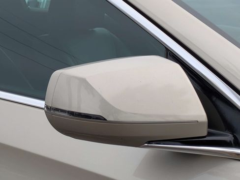 Used 2015 Cadillac XTS Luxury AWD/4WD image 13