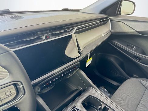 New 2026 Jeep Cherokee Laredo image 23