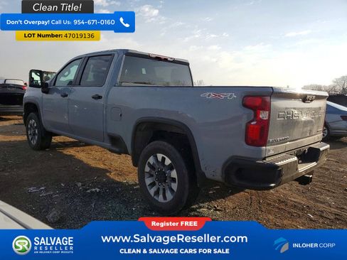 Used 2024 Chevrolet Silverado 2500 Custom w/ Custom Value Package AWD/4WD image 3