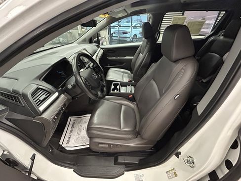 Used 2018 Honda Odyssey Touring image 53