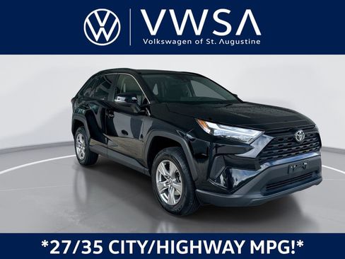 Used 2024 Toyota RAV4 XLE FWD image 1
