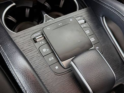 Used 2023 Mercedes-Benz GLE 350 image 19