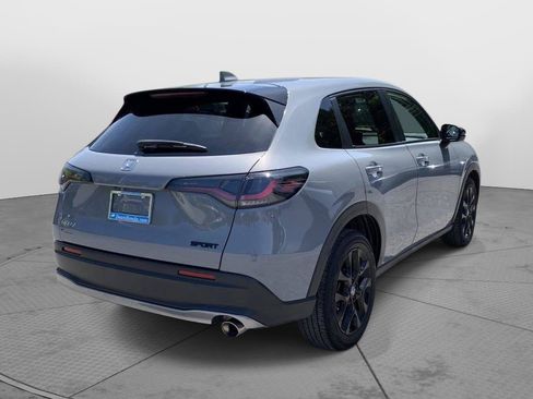 Certified 2025 Honda HR-V Sport image 3