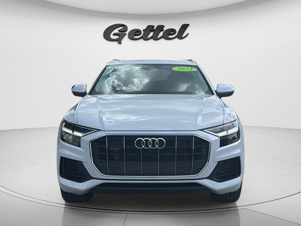 Used 2022 Audi Q8 Premium Plus AWD/4WD image 2