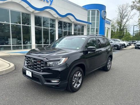 Used 2023 Honda Passport TrailSport image 4