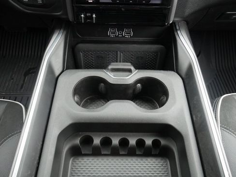 Used 2025 RAM 2500 Laramie image 26