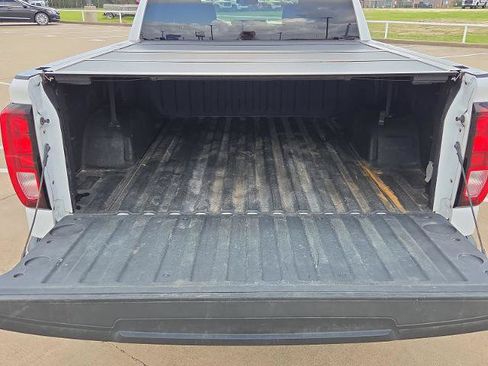 Certified 2024 GMC Sierra 1500 Elevation RWD image 23
