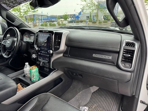 Used 2022 RAM 1500 Laramie w/ Sport Appearance Package AWD/4WD image 21