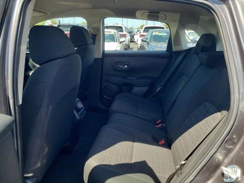 Used 2024 Honda HR-V LX image 12