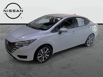 Used 2025 Nissan Versa SV w/ Trunk Package
