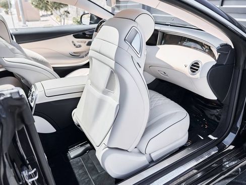 Used 2020 Mercedes-Benz S 560 4MATIC Coupe image 36
