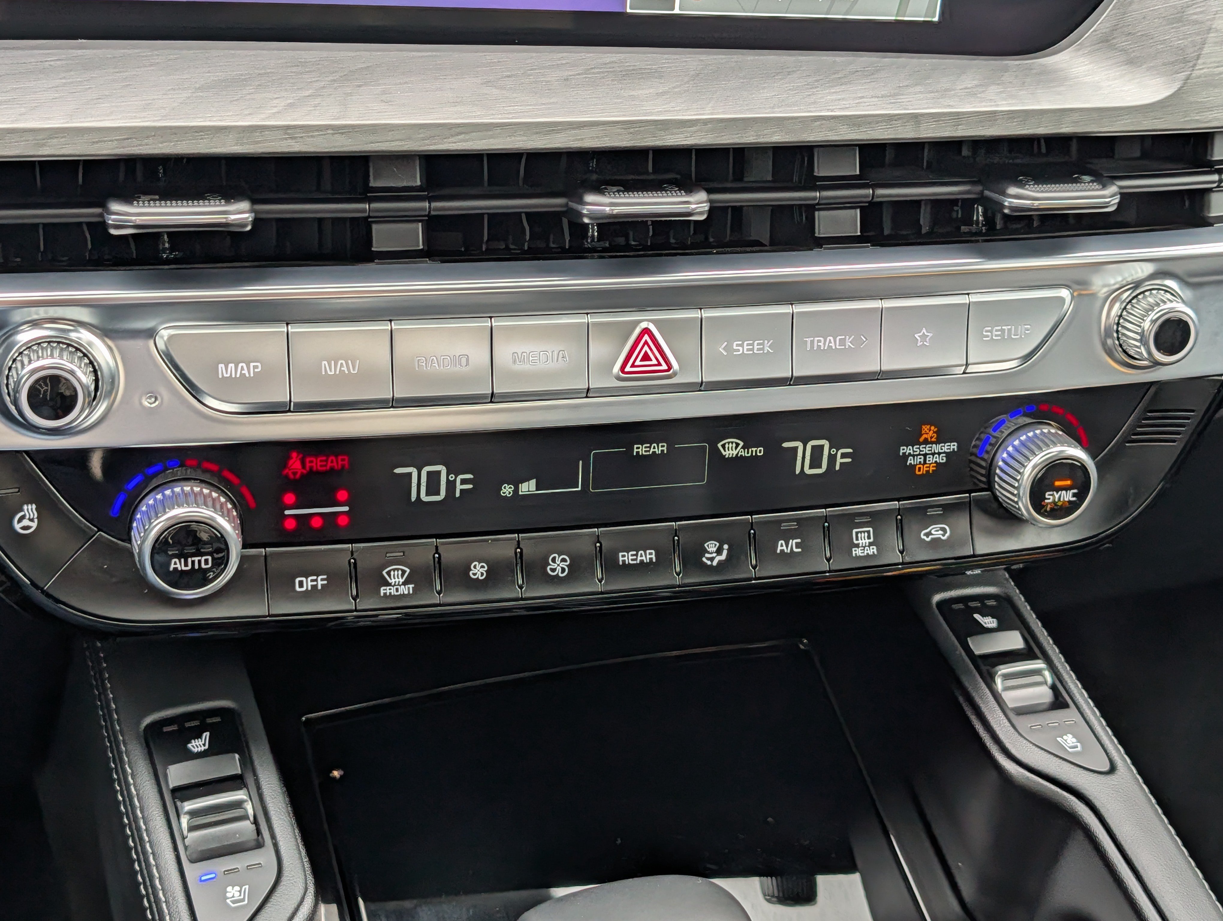 Certified 2024 Kia Telluride SX X-Pro AWD/4WD image 23