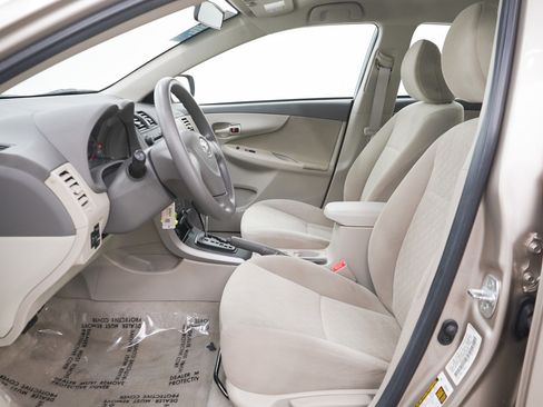 Used 2009 Toyota Corolla LE image 16