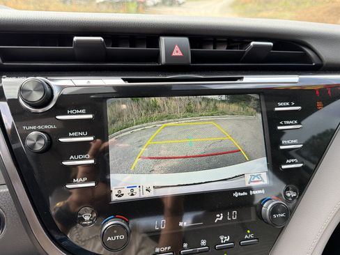 Used 2020 Toyota Camry SE w/ Audio Package image 29