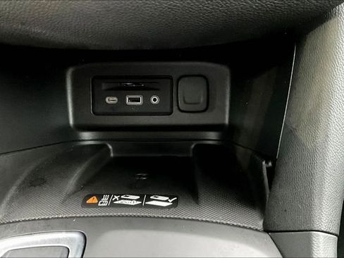 Used 2020 Chevrolet Equinox Premier image 15