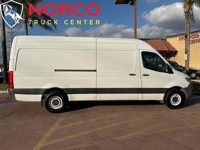 Used 2020 Freightliner Sprinter 2500