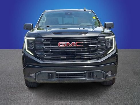 Used 2025 GMC Sierra 1500 Elevation w/ Preferred Package AWD/4WD image 2