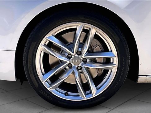 Used 2015 Audi A8 L 3.0T w/ Premium Package image 9