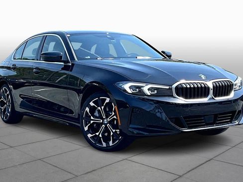 Certified 2025 BMW 330i Sedan image 3