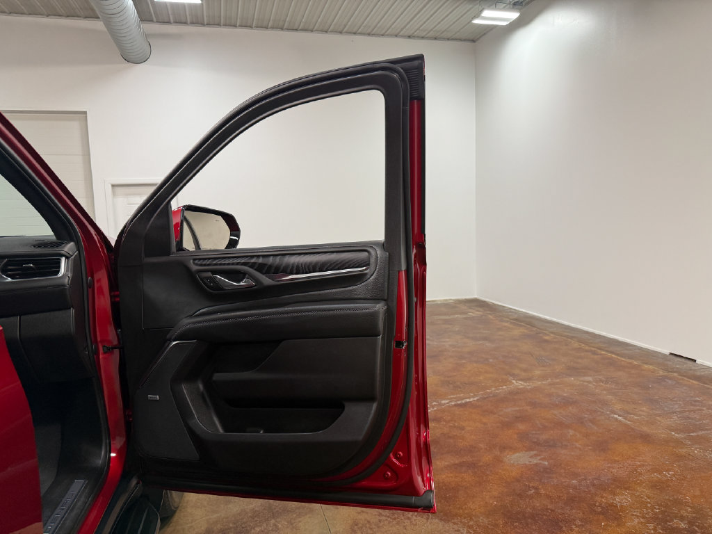 Used 2023 GMC Yukon Denali AWD/4WD image 61