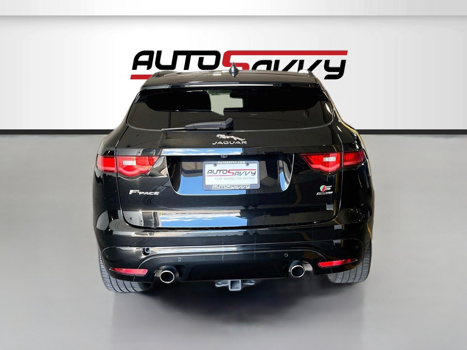Used 2017 Jaguar F-PACE S AWD/4WD image 6