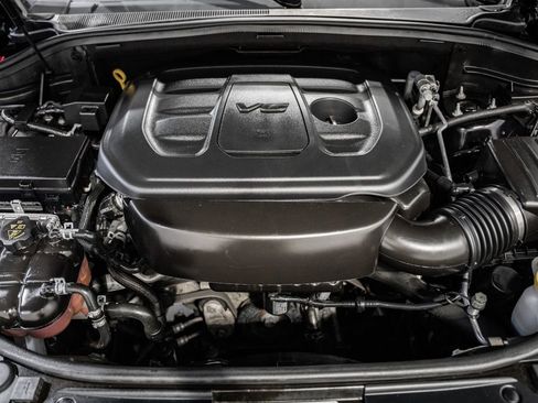 Used 2019 Jeep Grand Cherokee Laredo w/ Security & Convenience Group image 25