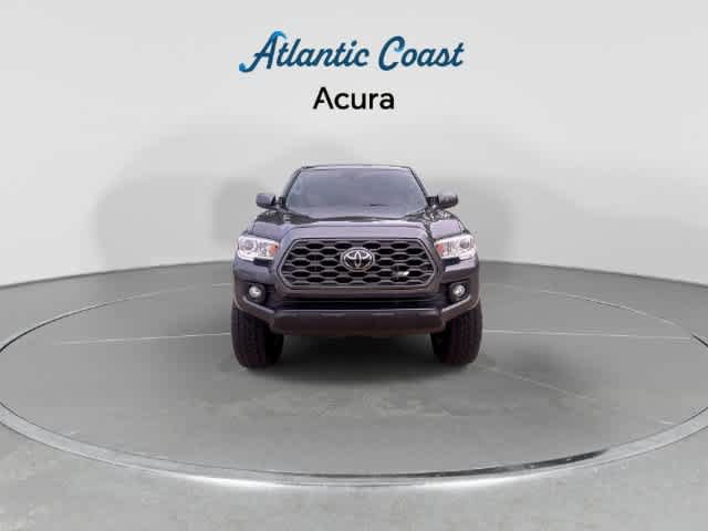 Used 2022 Toyota Tacoma SR AWD/4WD image 3