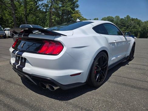Used 2021 Ford Mustang Shelby GT500 w/ Technology Package RWD image 5